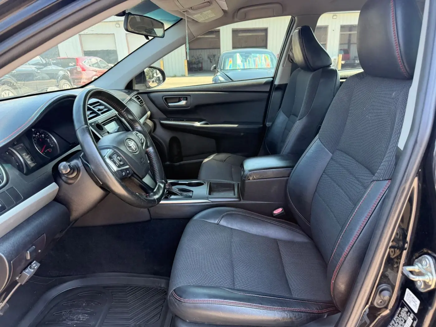 2016 Toyota Camry - $10,950