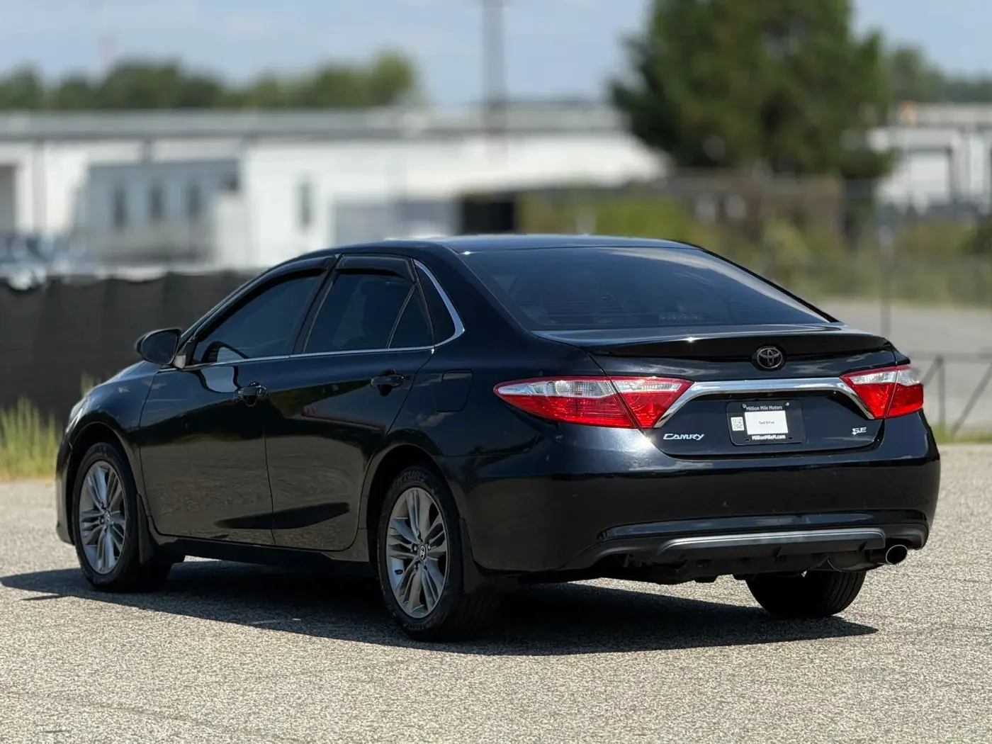 2016 Toyota Camry - $10,950