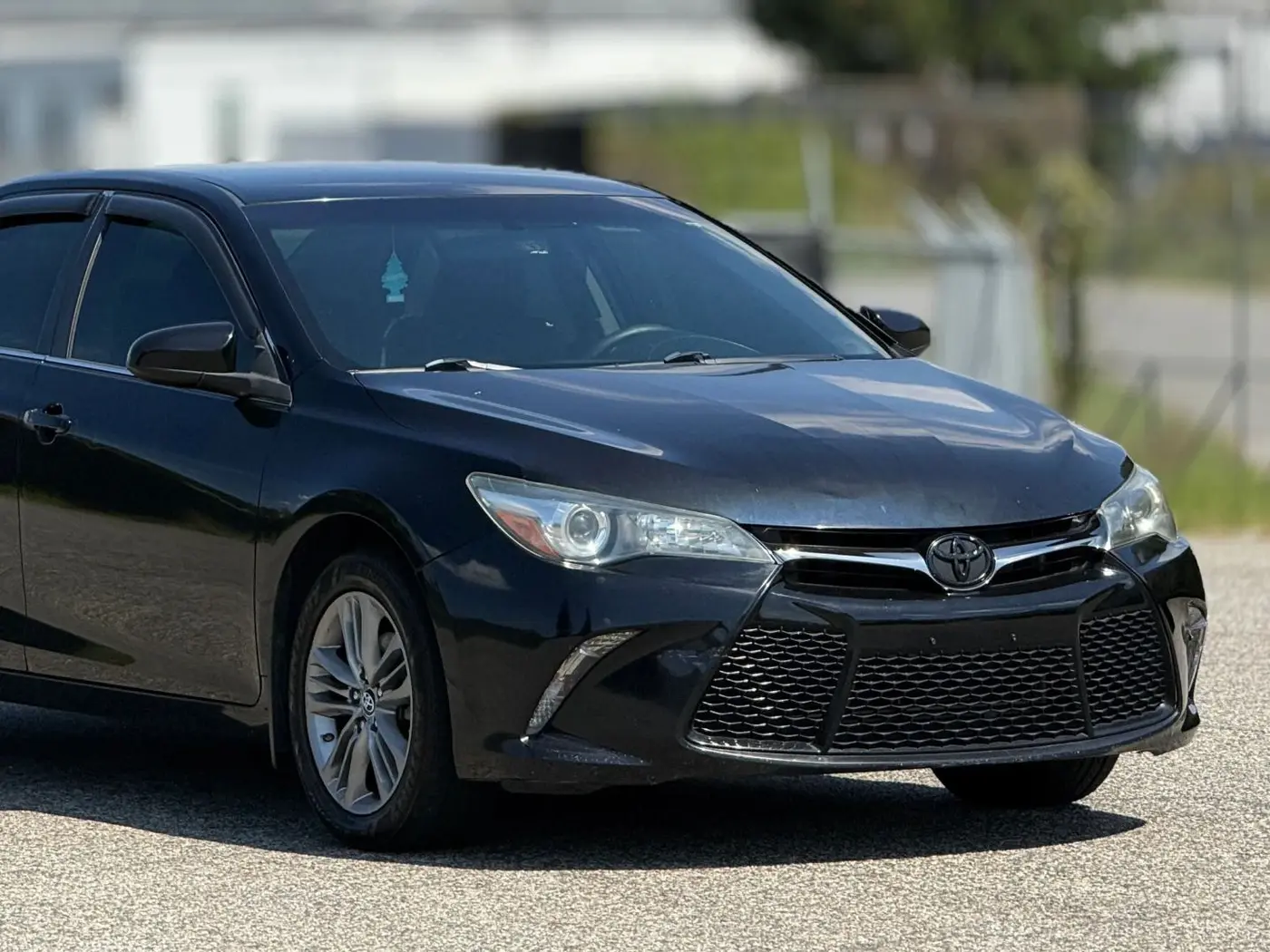2016 Toyota Camry - $10,950