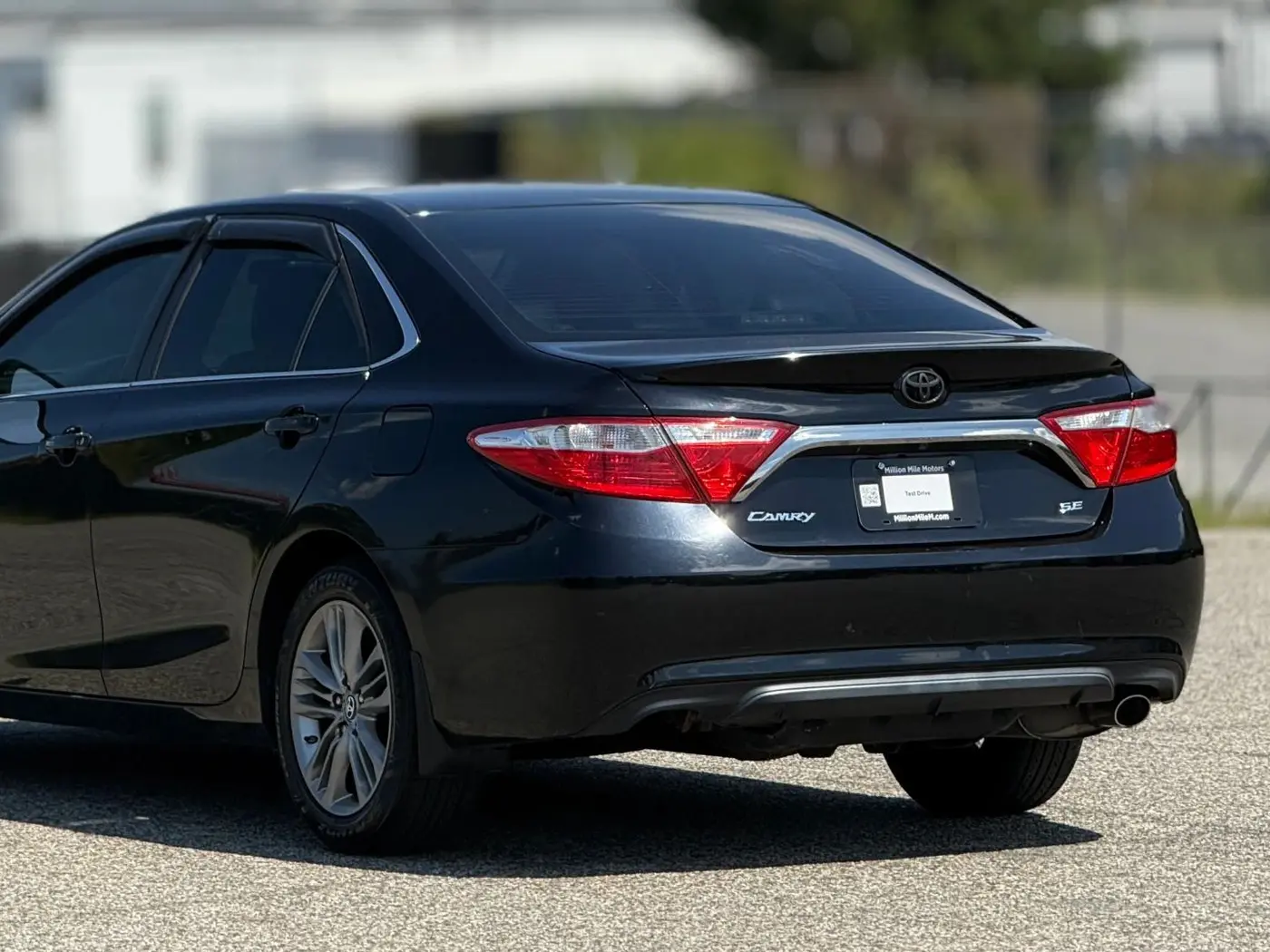 2016 Toyota Camry - $10,950