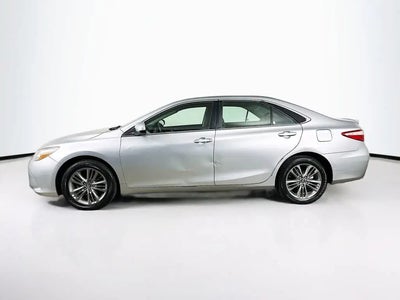2017 Toyota Camry SE 4DR Sedan