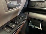 2017 Camry Thumbnail 23