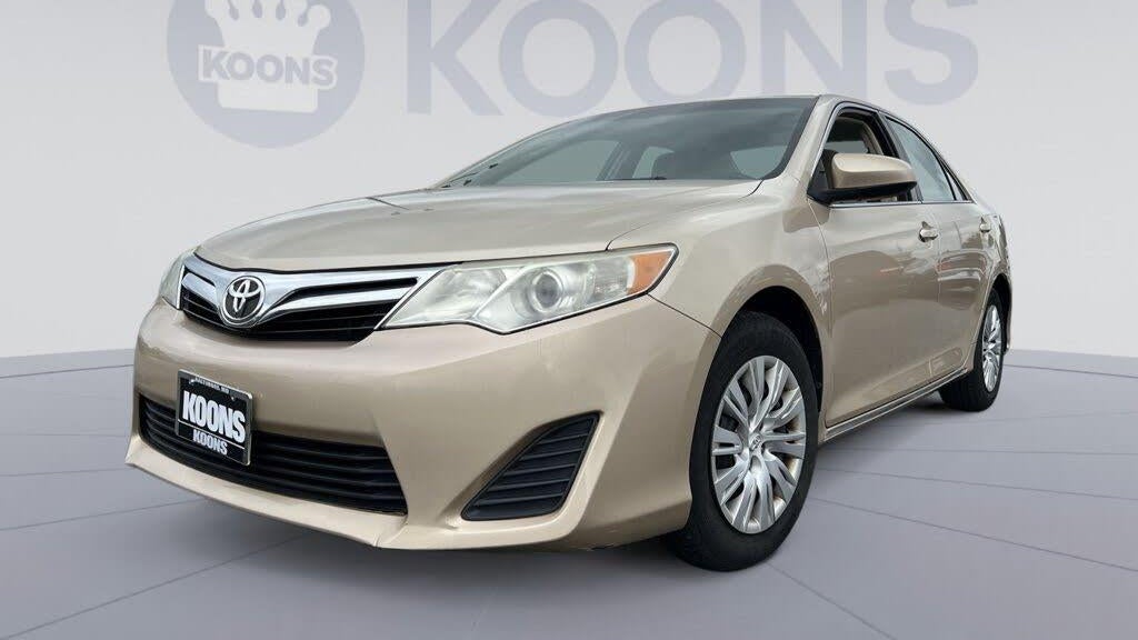 Preowned 2012 Toyota Camry SE for Sale