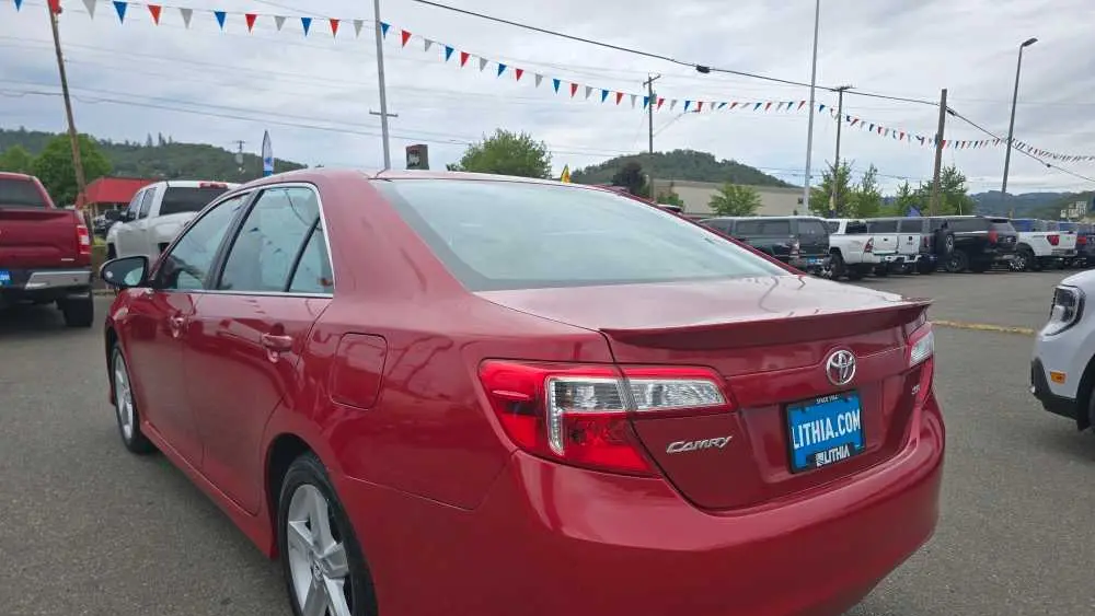 2014 Toyota Camry SE