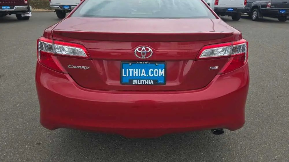 2014 Toyota Camry SE