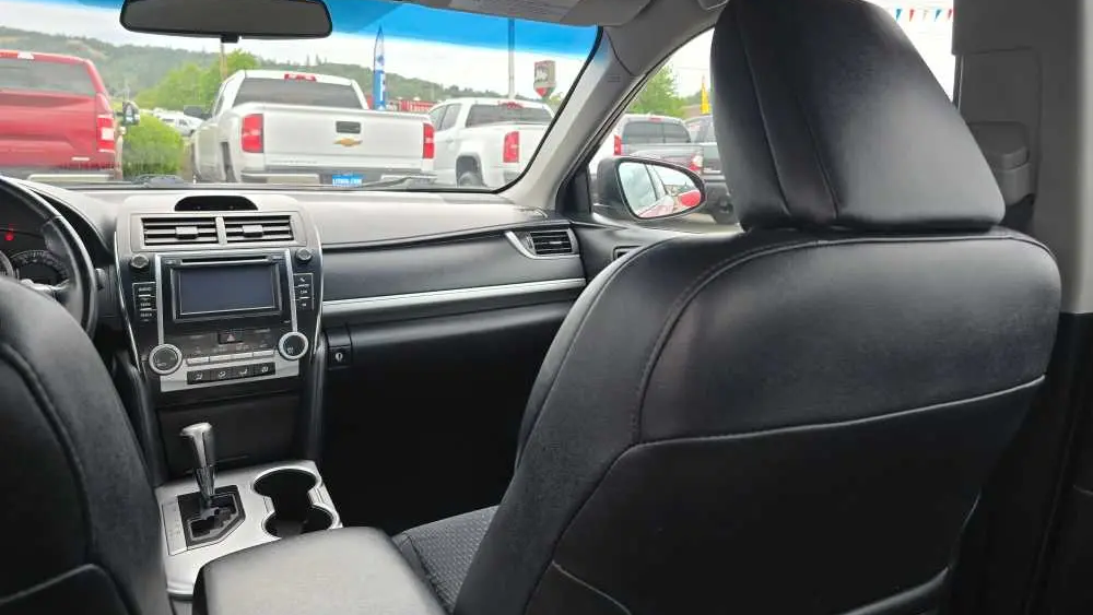 2014 Toyota Camry SE