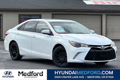 2017 Toyota Camry SE 4DR Sedan