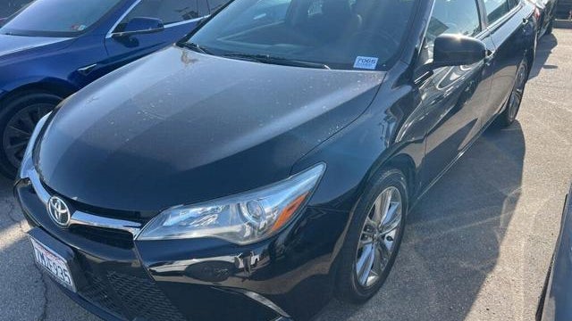 Preowned 2015 Toyota Camry SE for Sale