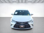 2017 Camry Thumbnail 2