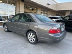 2004 Avalon Thumbnail 4