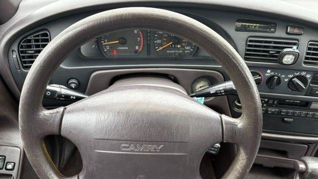 1996 Toyota Camry DX