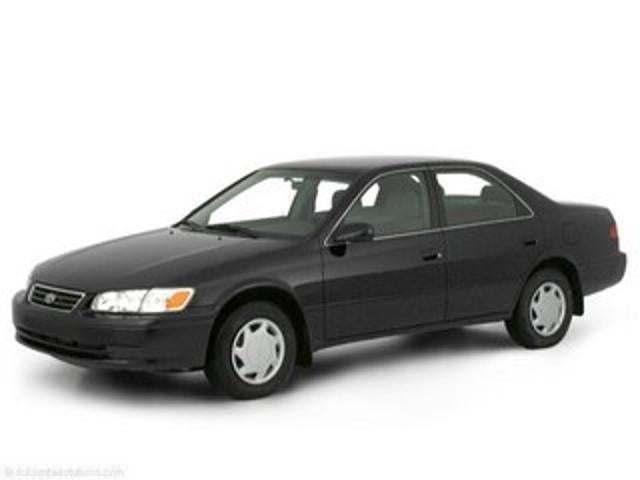 2000 Toyota Camry