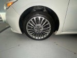 2016 Avalon Thumbnail 10