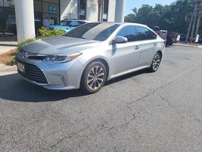 2016 Toyota Avalon XLE 4DR Sedan
