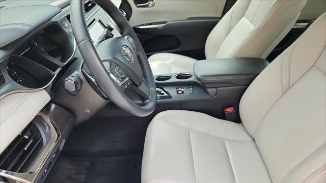 2016 Toyota Avalon XLE
