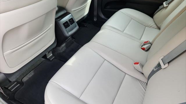 2016 Toyota Avalon XLE