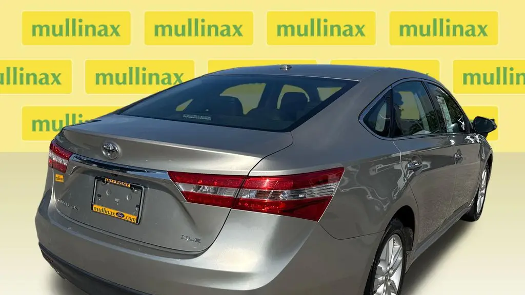 2014 Toyota Avalon XLE