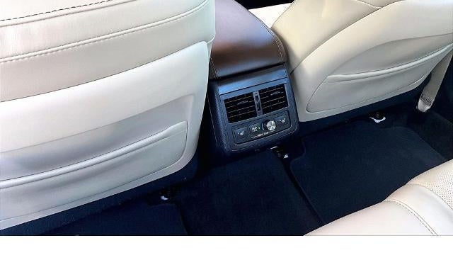 2016 Toyota Avalon XLE