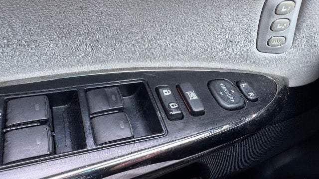 2016 Toyota Avalon XLE