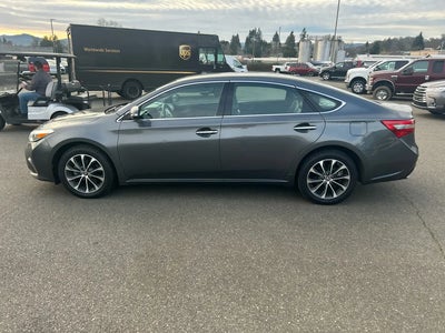 2017 Toyota Avalon XLE 4DR Sedan