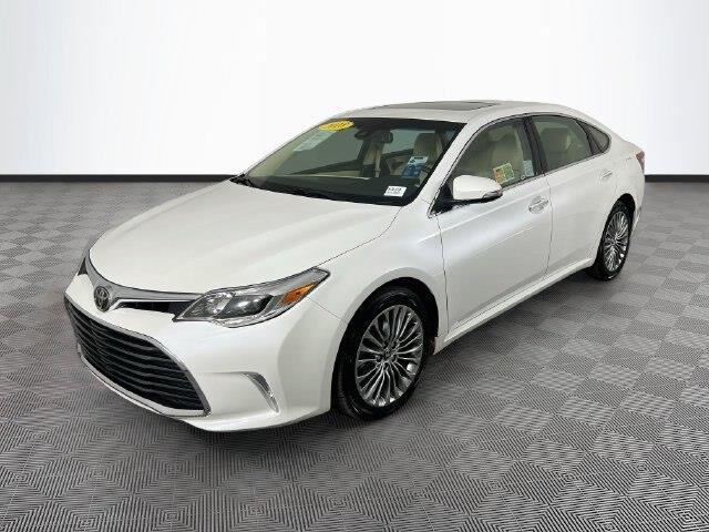 2018 Toyota Avalon - $25,900