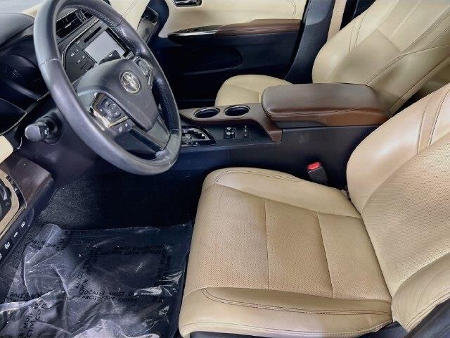 2018 Toyota Avalon - $25,900