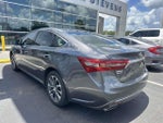 2018 Avalon Thumbnail 17
