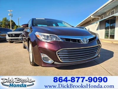 Photo of a 2014 Toyota Avalon XLE 4DR Sedan for sale