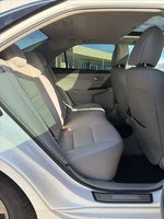 2016 Camry Thumbnail 10