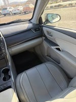 2016 Camry Thumbnail 14