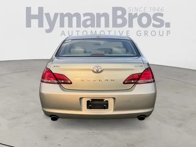 2009 Toyota Avalon - $9,995