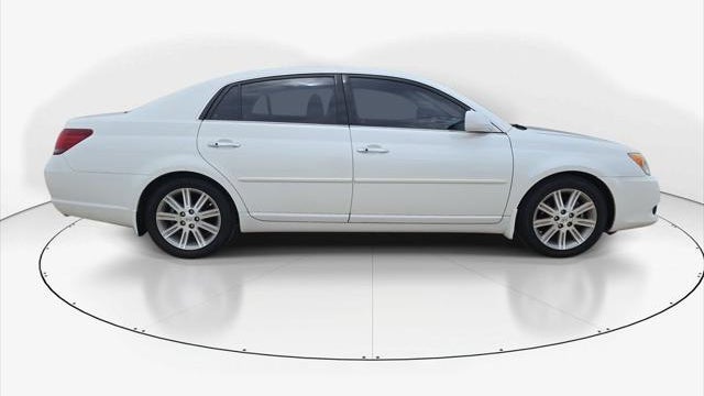 2010 Toyota Avalon Limited
