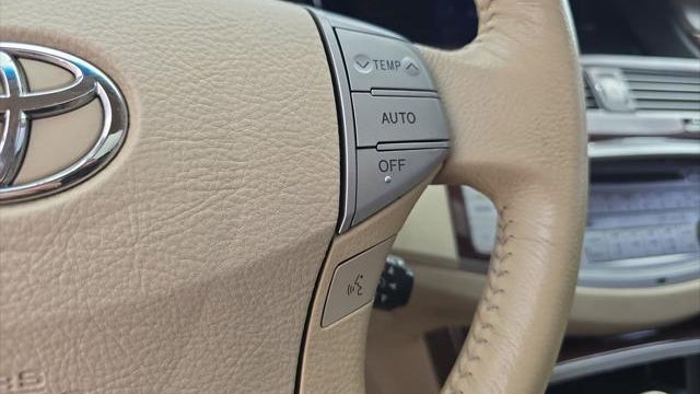 2010 Toyota Avalon Limited