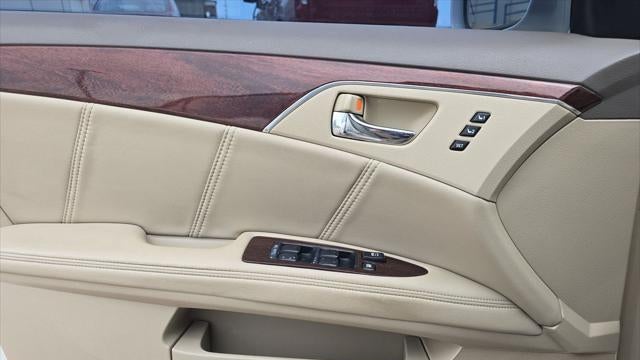 2010 Toyota Avalon Limited