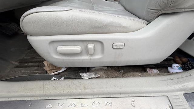 2012 Toyota Avalon Base