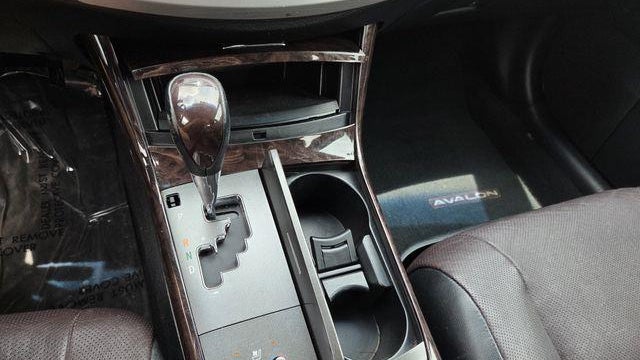 2011 Toyota Avalon Limited