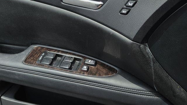2011 Toyota Avalon Limited