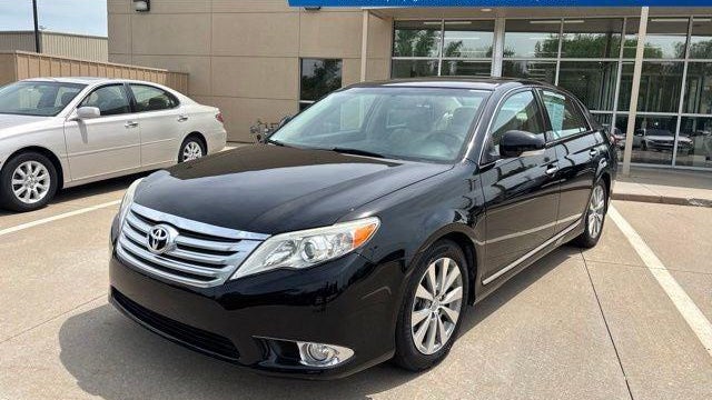 Preowned 2012 Toyota Avalon Limited for Sale