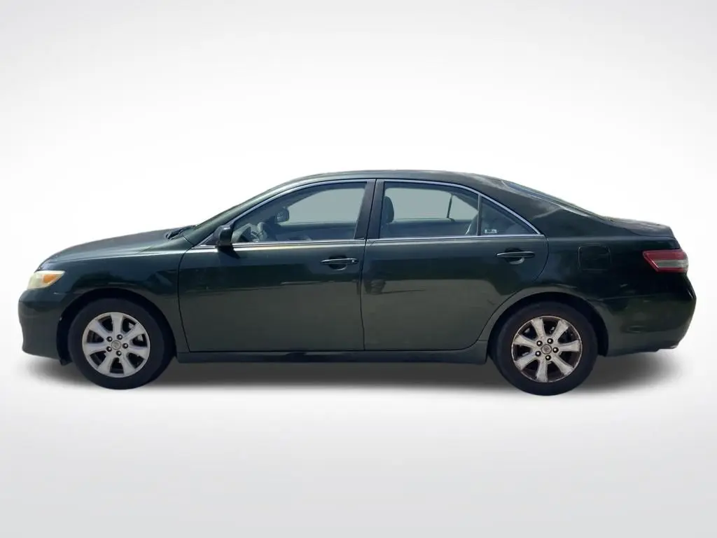 2010 Toyota Camry - $2,999