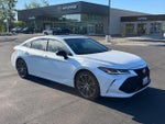 2019 Avalon Thumbnail 2