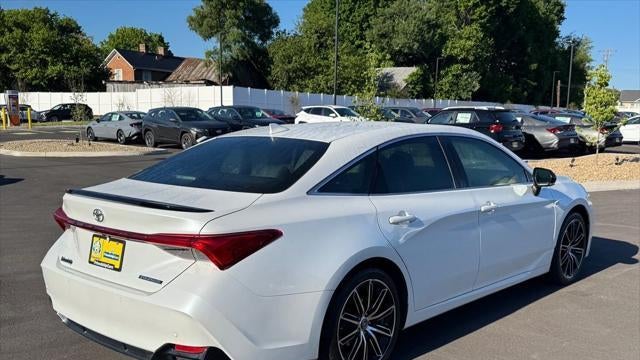 2019 Toyota Avalon Touring