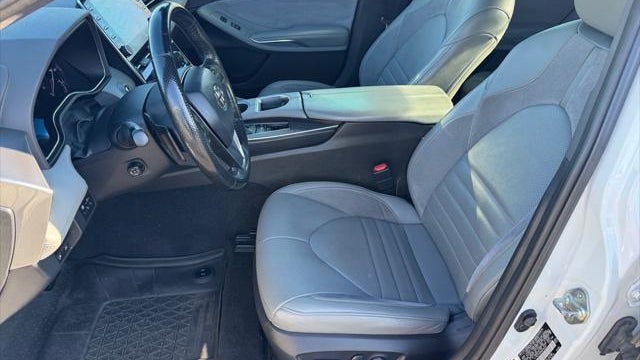 2019 Toyota Avalon Touring