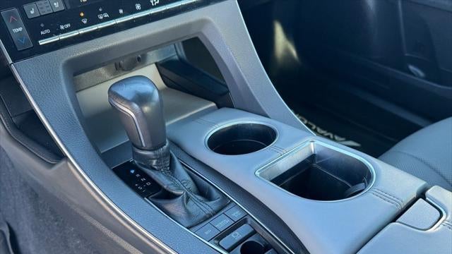 2019 Toyota Avalon Touring