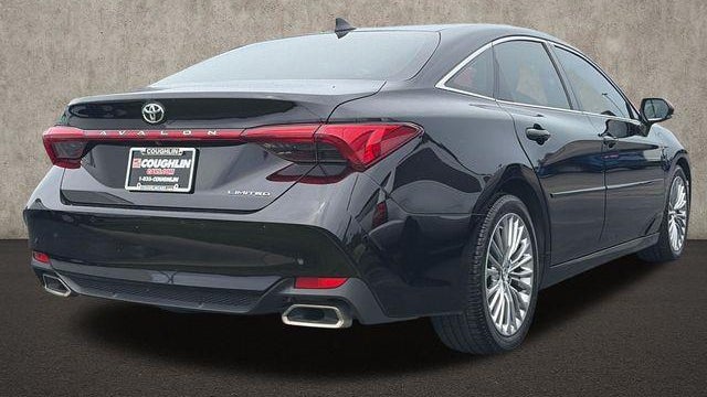 2019 Toyota Avalon XLE