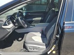 2018 Camry Thumbnail 12
