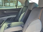 2018 Camry Thumbnail 14