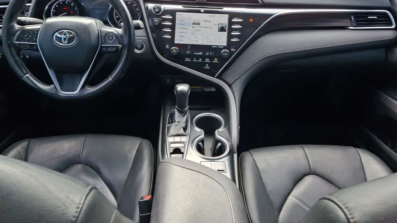 2018 Toyota Camry XLE V6