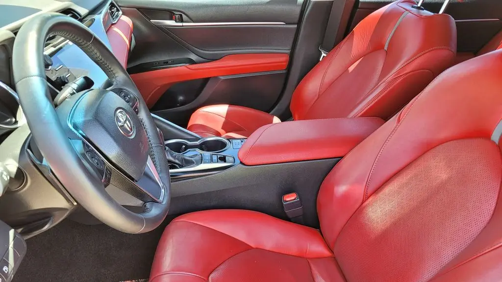 2018 Toyota Camry XLE V6