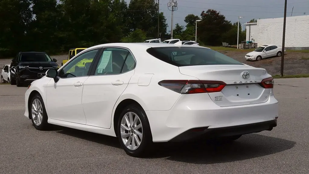 2023 Toyota Camry LE
