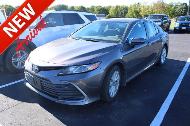 2023 Toyota Camry - $21,900